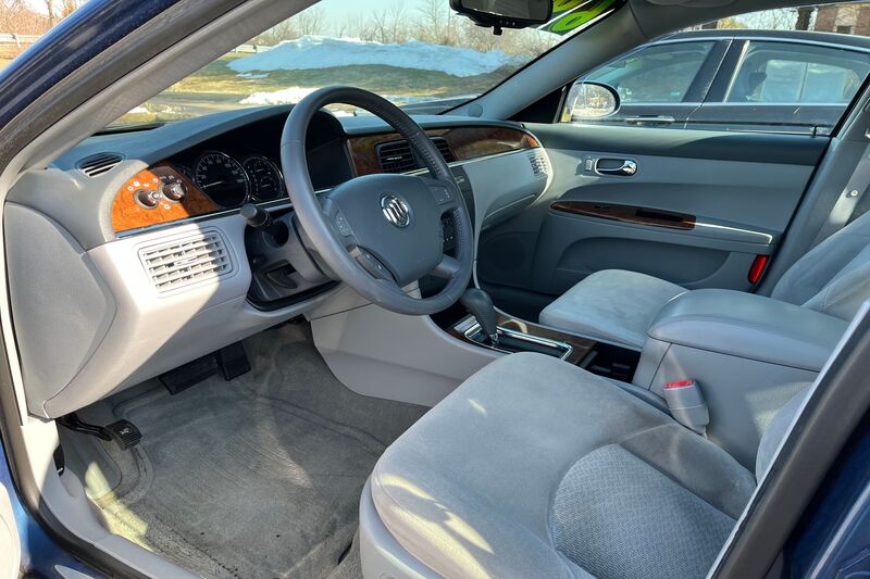 2006_Buick_LaCrosse6
