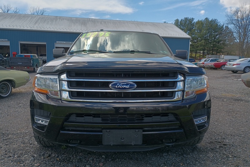 2017_Ford_Expedition_XLT4