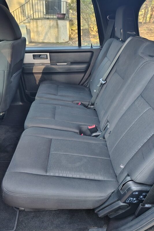 2017_Ford_Expedition_XLT8