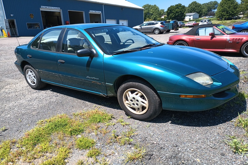 96_Pontiac_Sunfire3